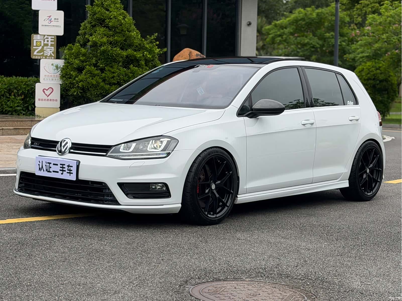 Volkswagen Golf, 2017 1