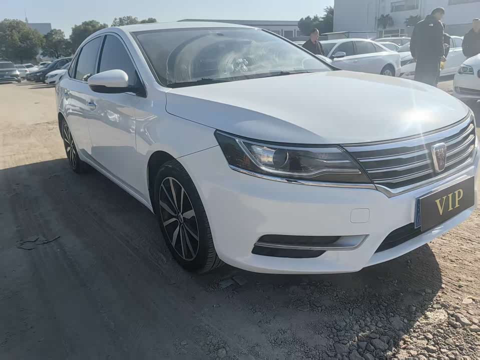 Roewe i6