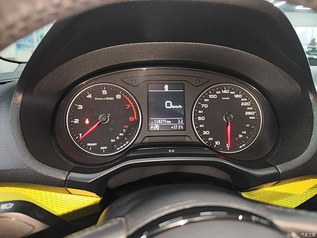 Audi Q2L, 2019 12