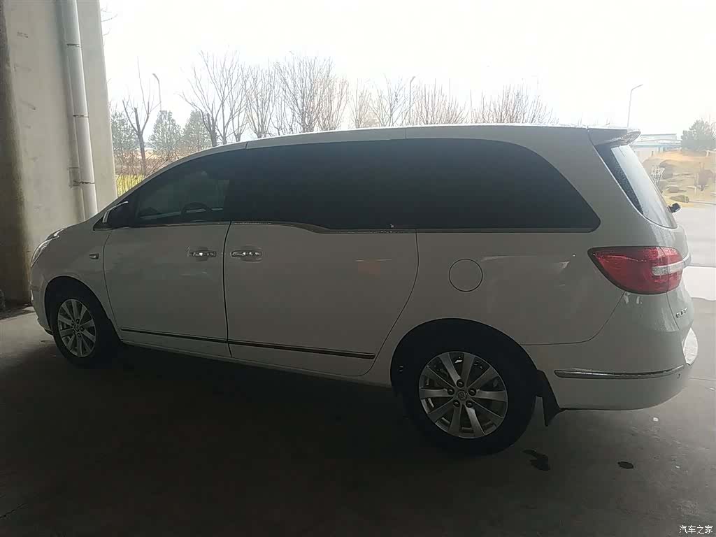 Buick GL8, 2020 4