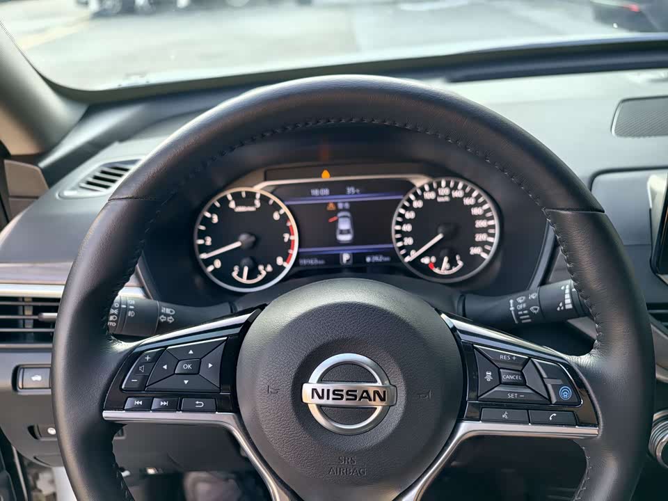 Nissan Teana