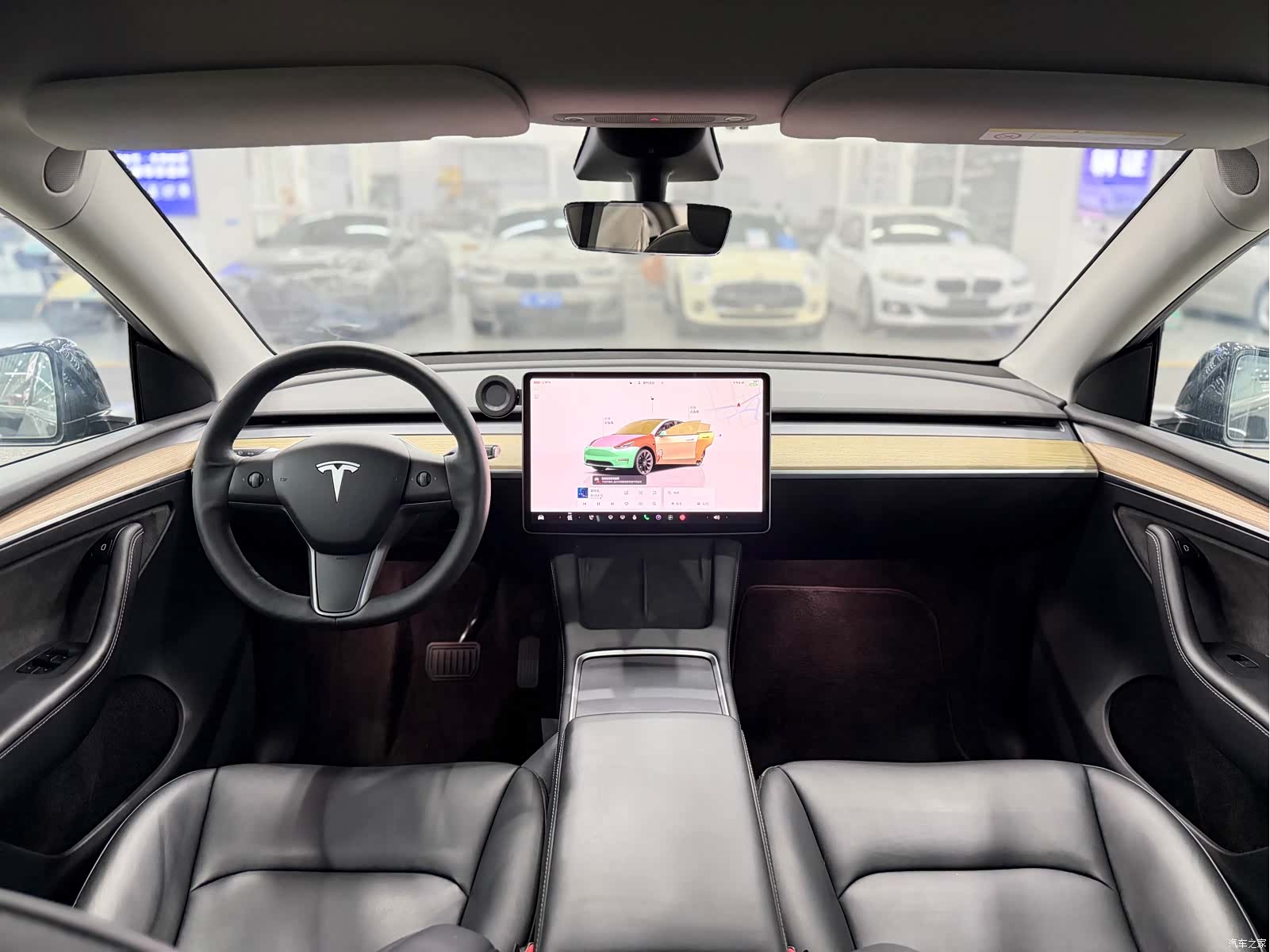 Tesla Model Y, 2023 10
