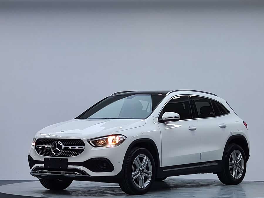 Mercedes-Benz GLA 2021, фото 2