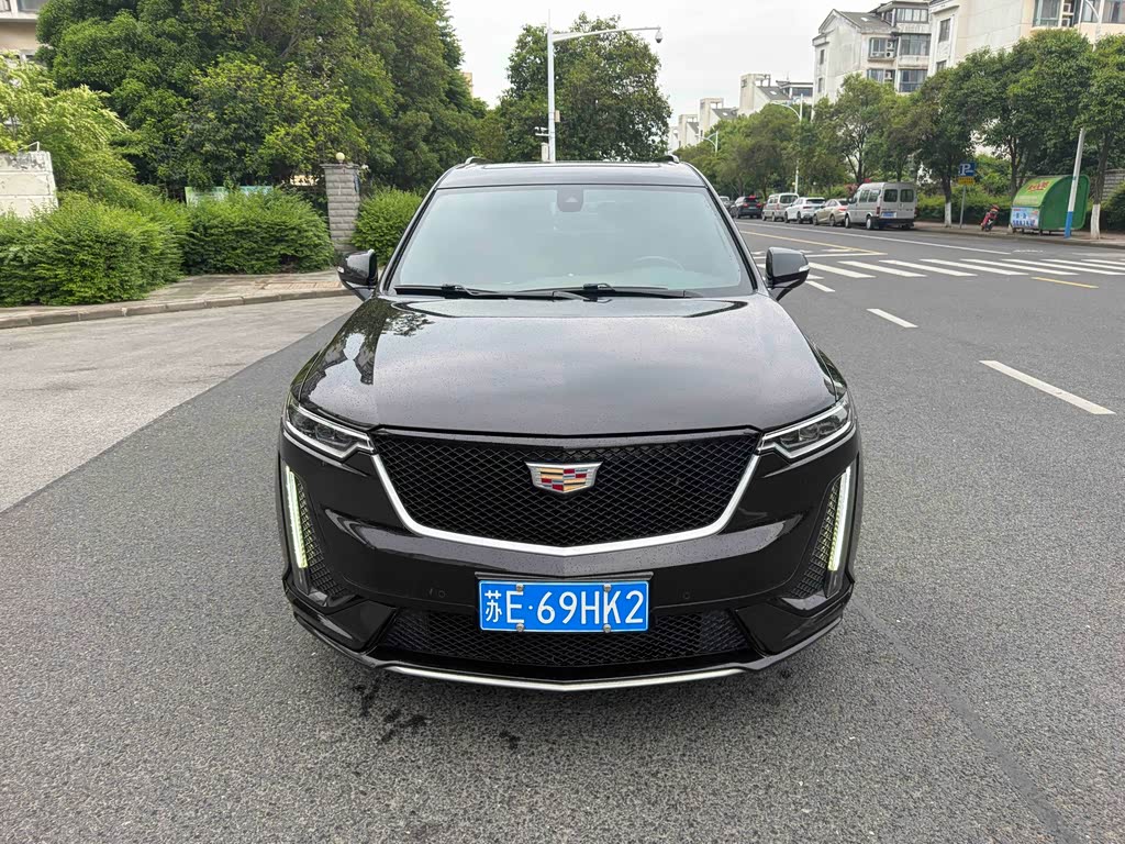 Cadillac XT6
