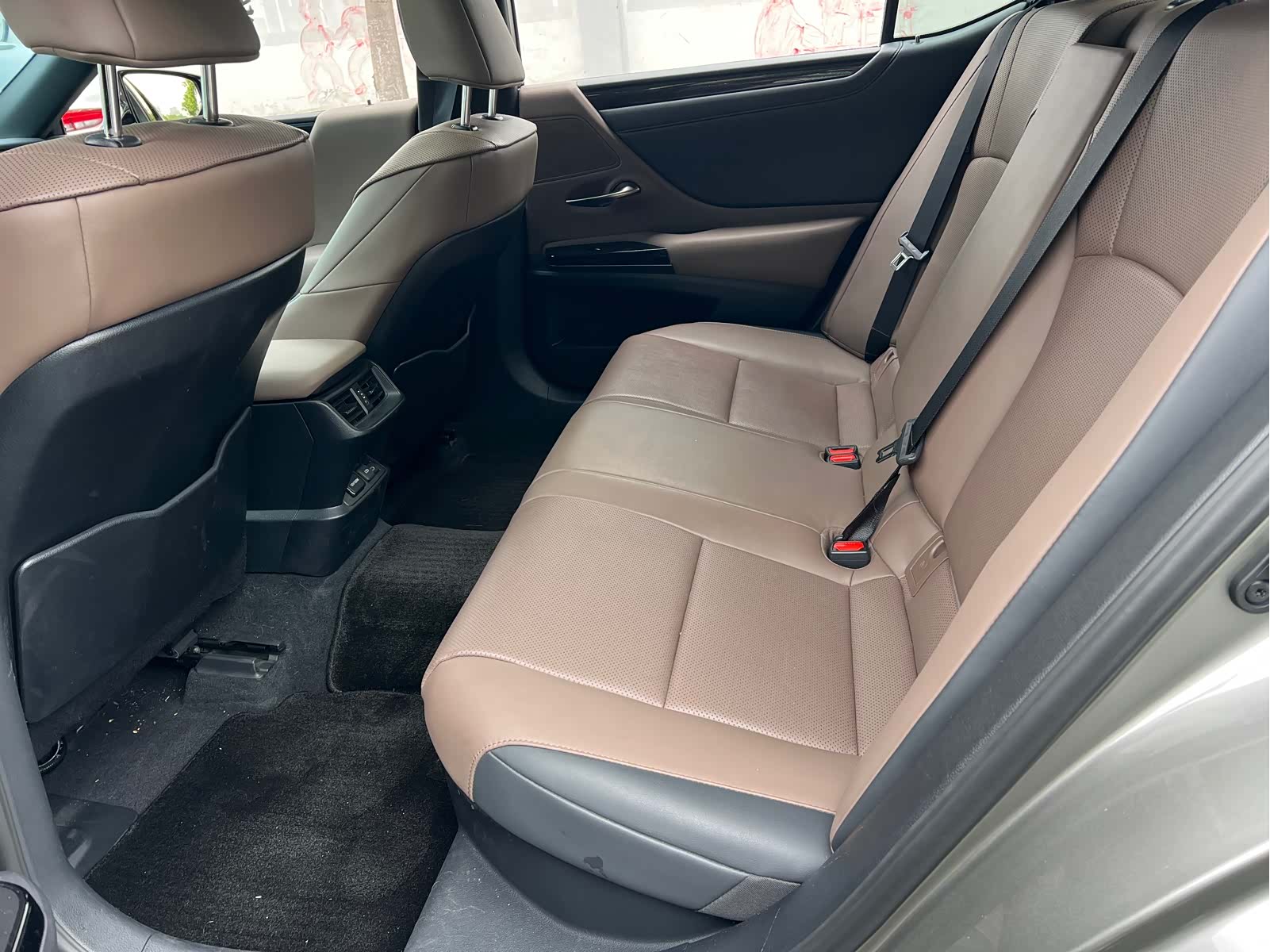 Lexus ES, 2024 7