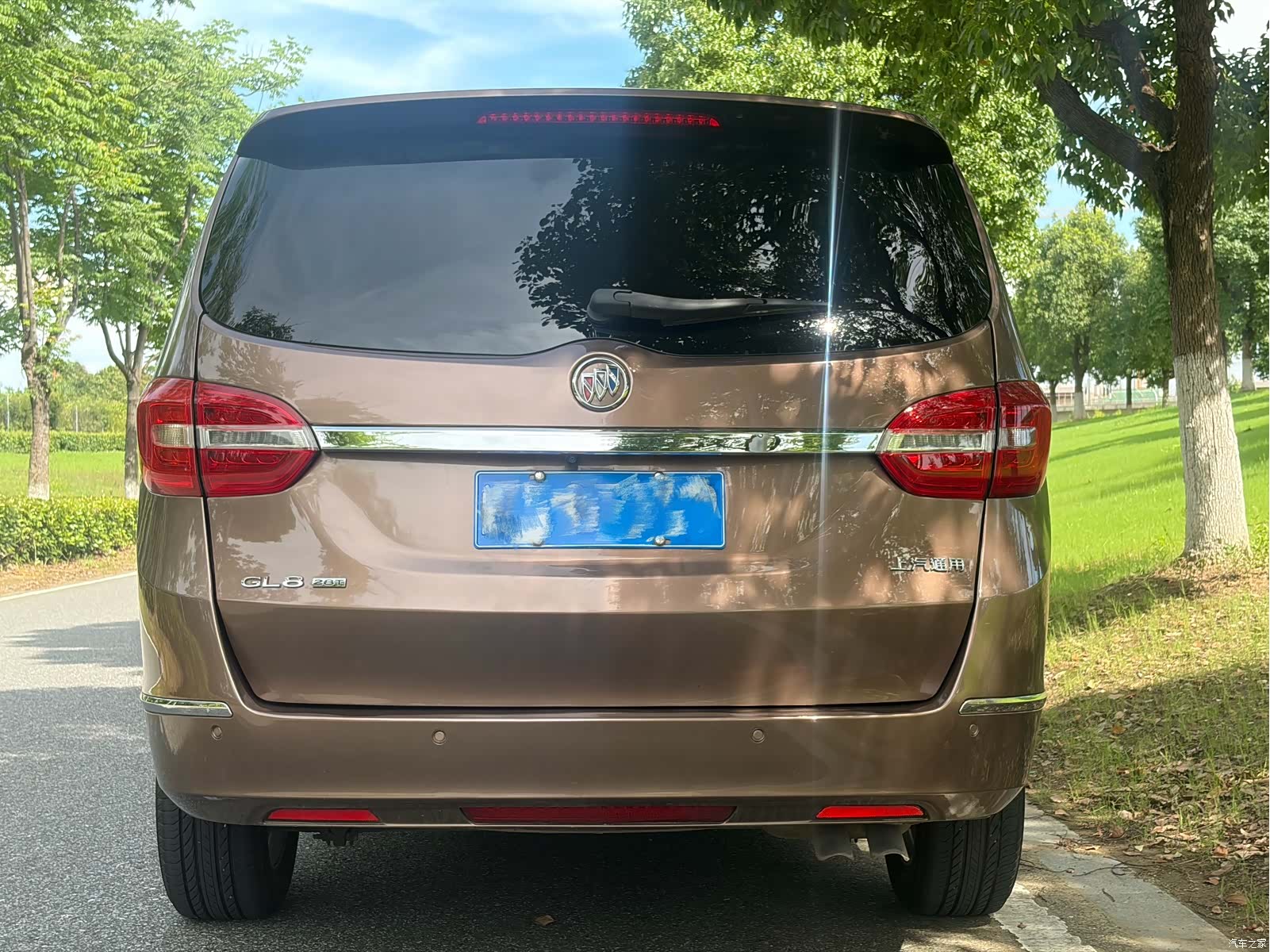 Buick GL8, 2019 3