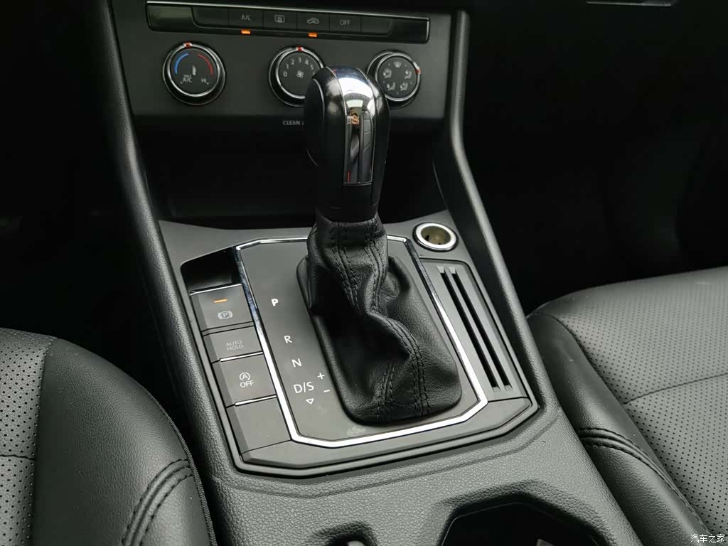 Volkswagen Lavida, 2019 13