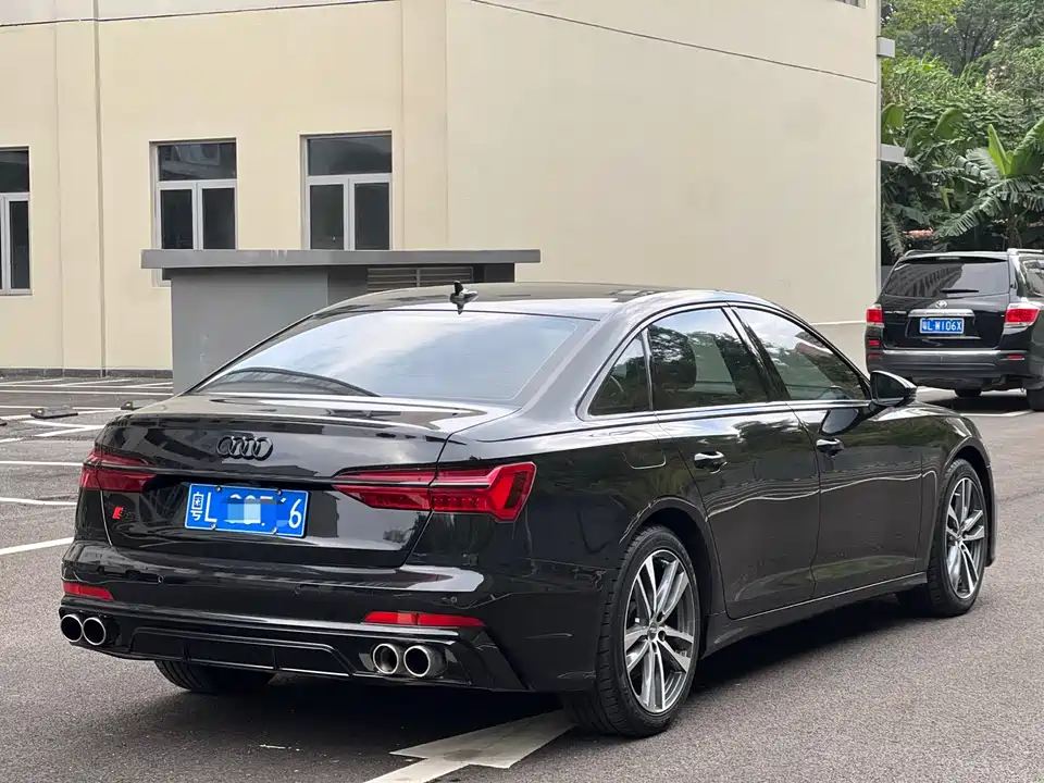 Audi A6L