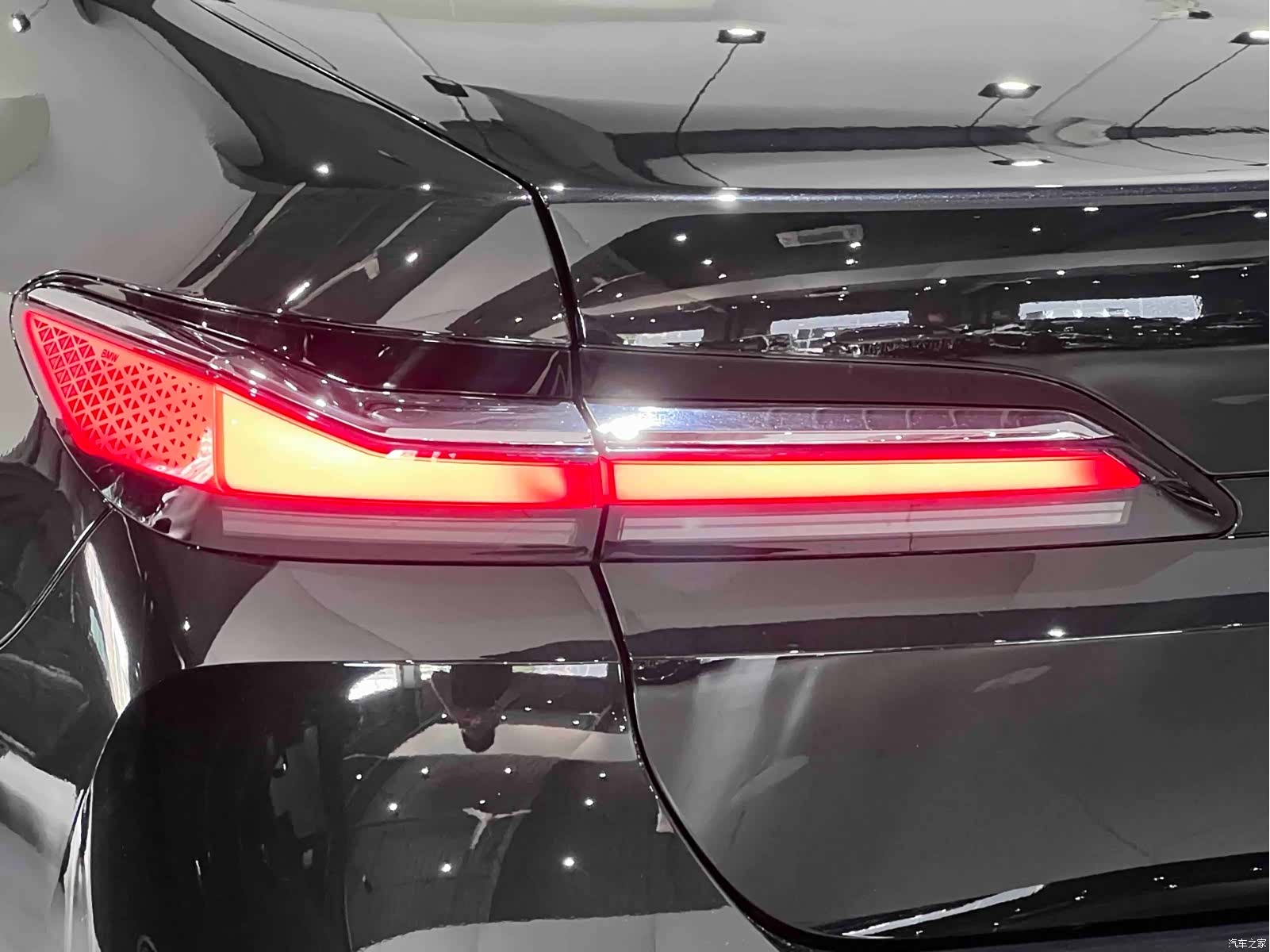 BMW 7 Series, 2025 8