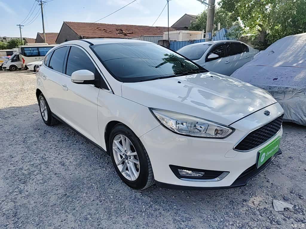 Ford Focus, 2015 22