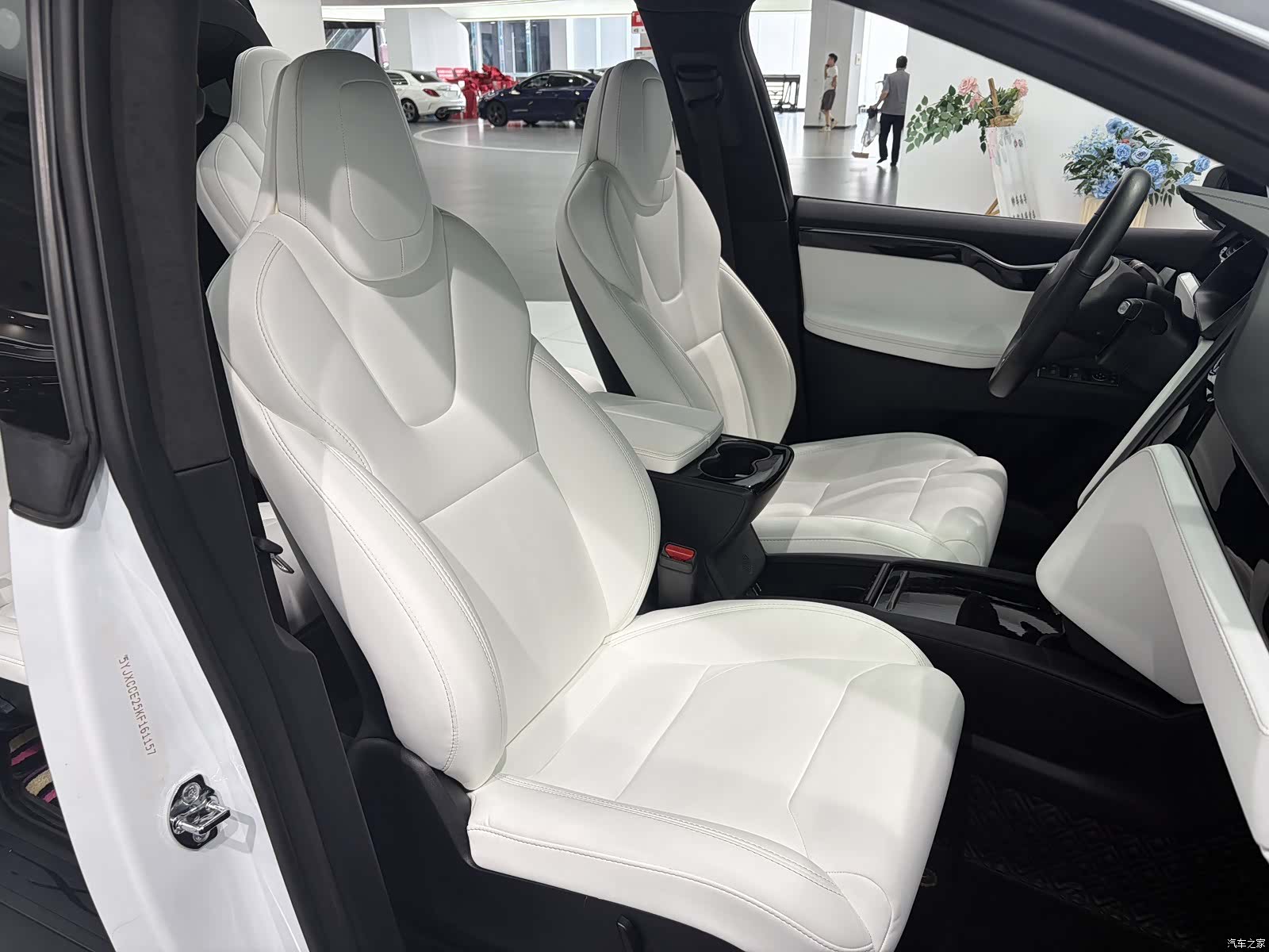 Tesla Model X, 2019 9