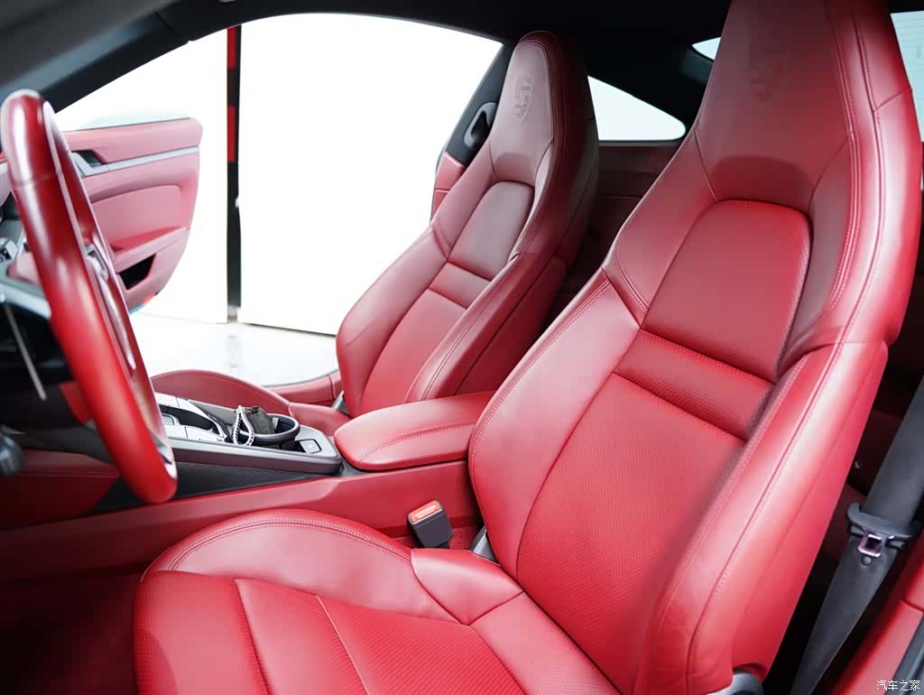 Porsche 911, 2020 24