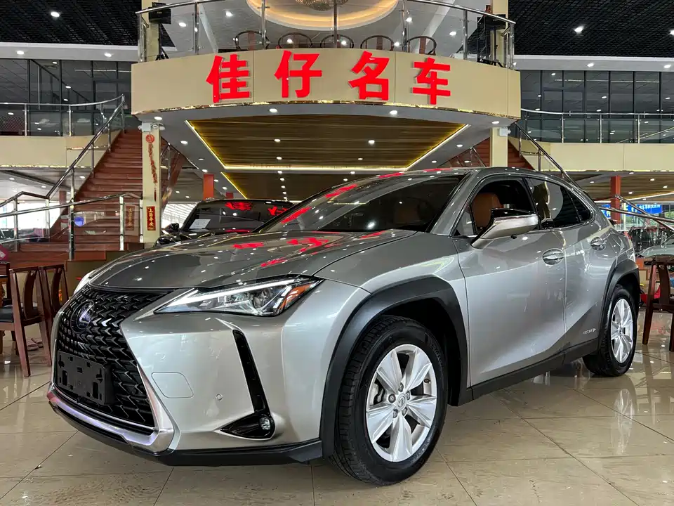 Lexus UX Lexus UX