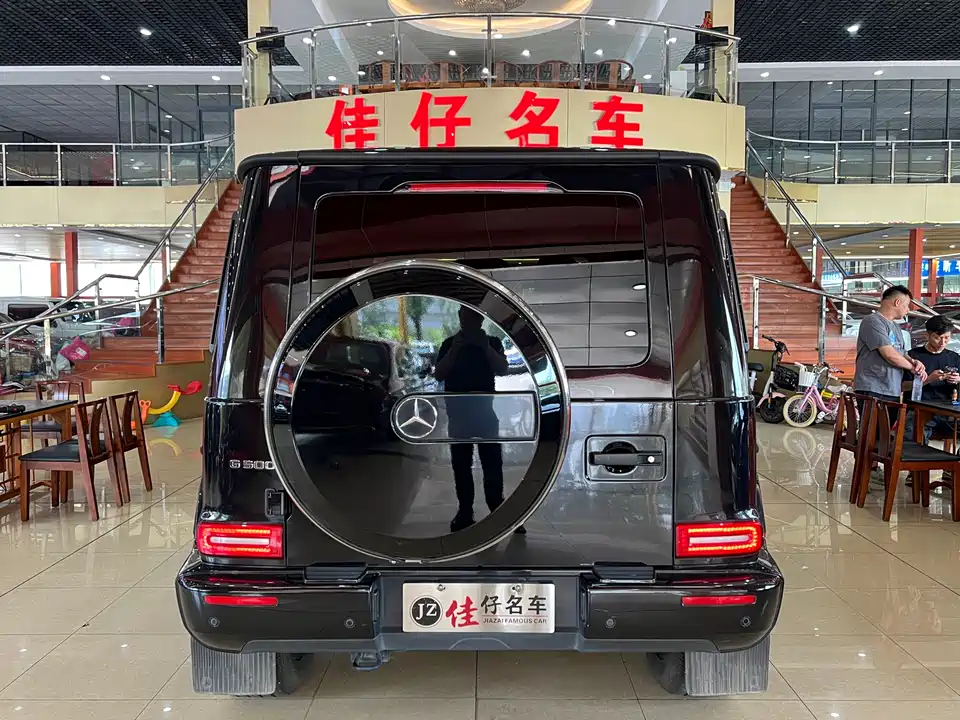 Mercedes-Benz G-class