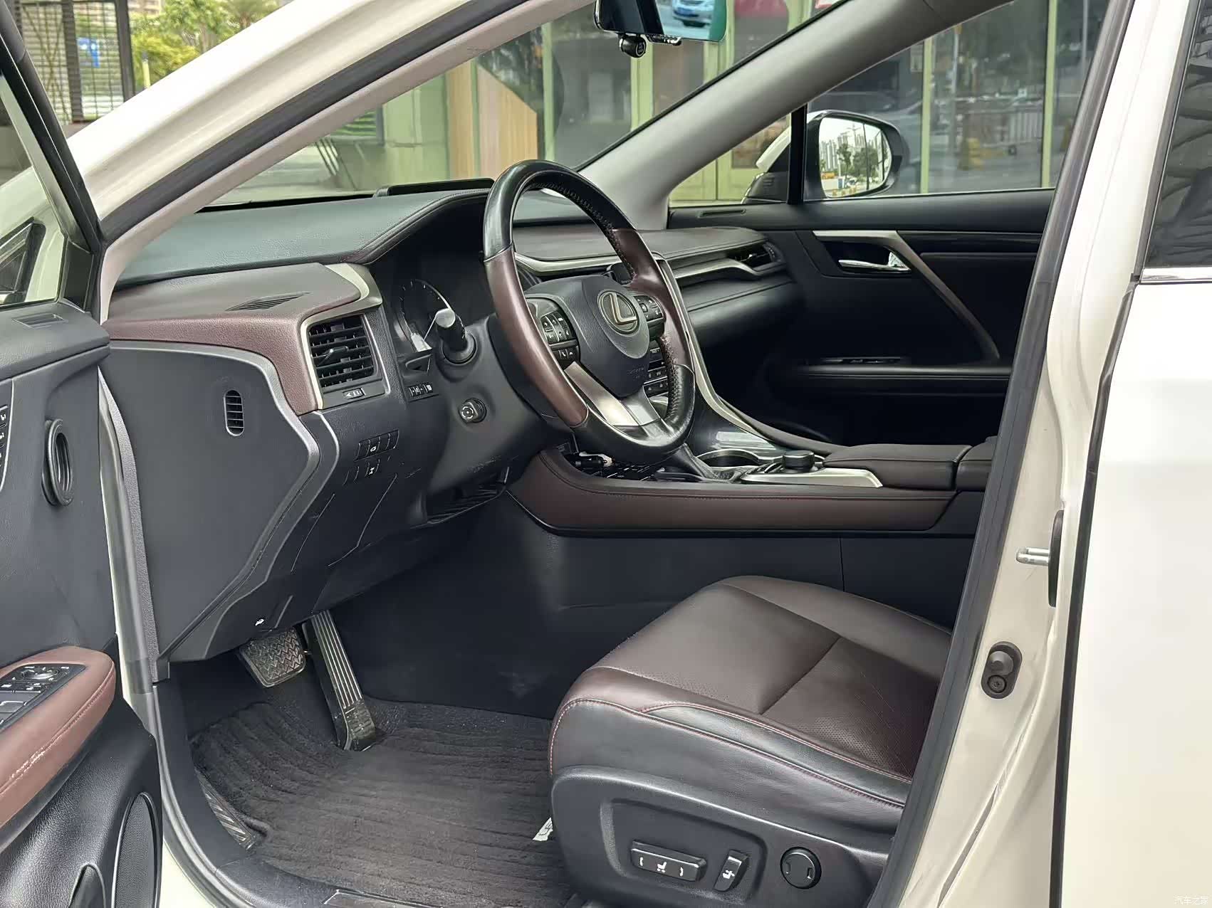 Lexus RX, 2017 4