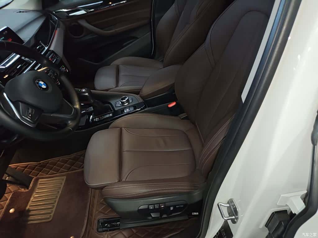 BMW X1, 2018 11