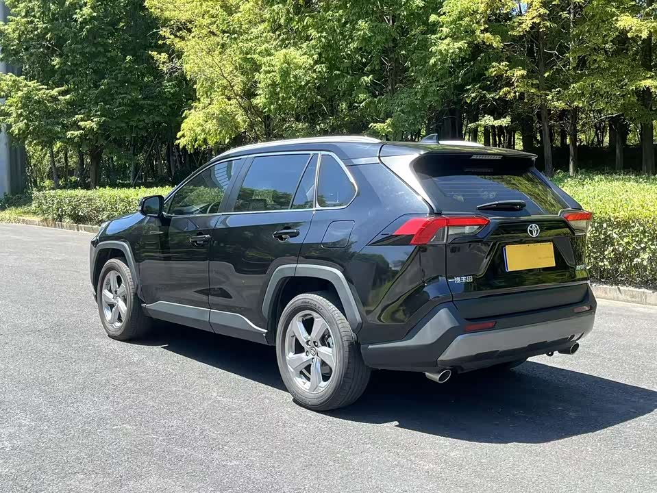 Toyota RAV4 Rongfang
