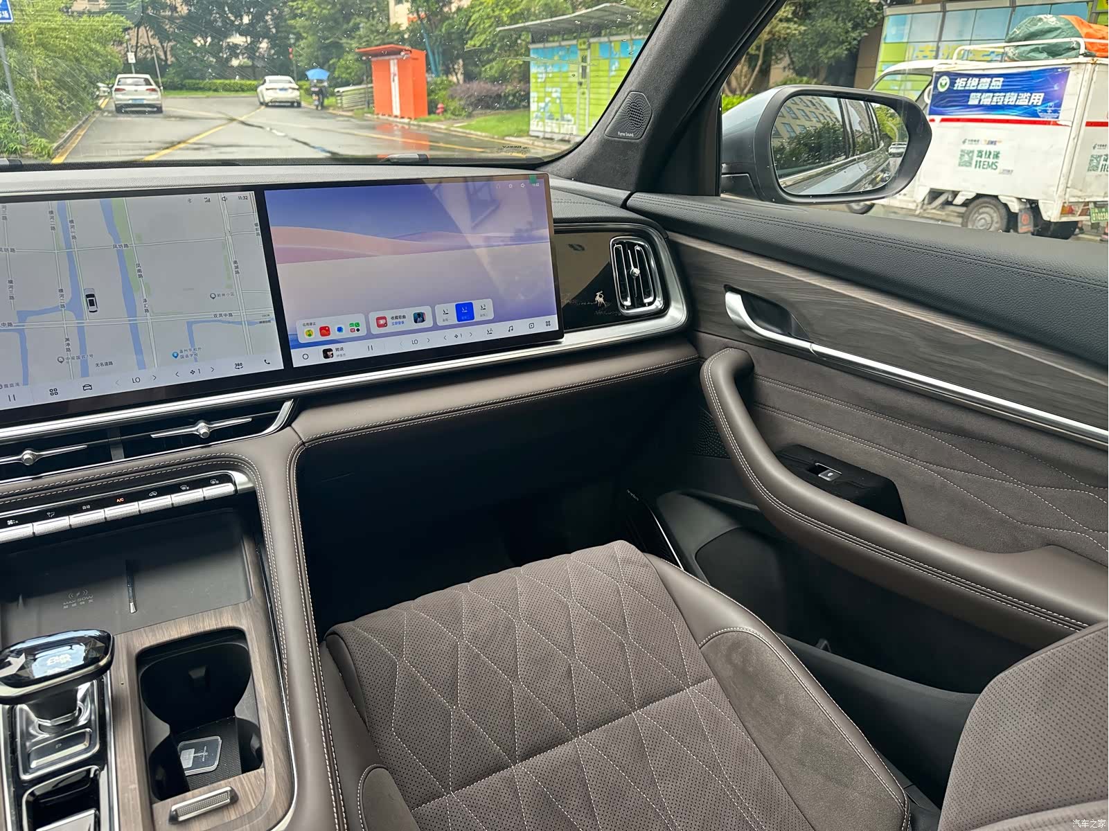 Geely Xingyue L, 2025 17