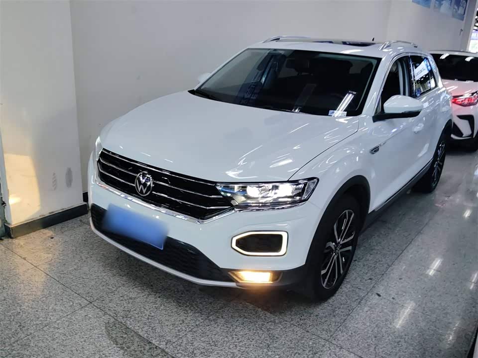 Volkswagen T-ROC exploring Songs