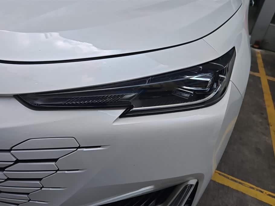 Changan UNI-K Smart iDD