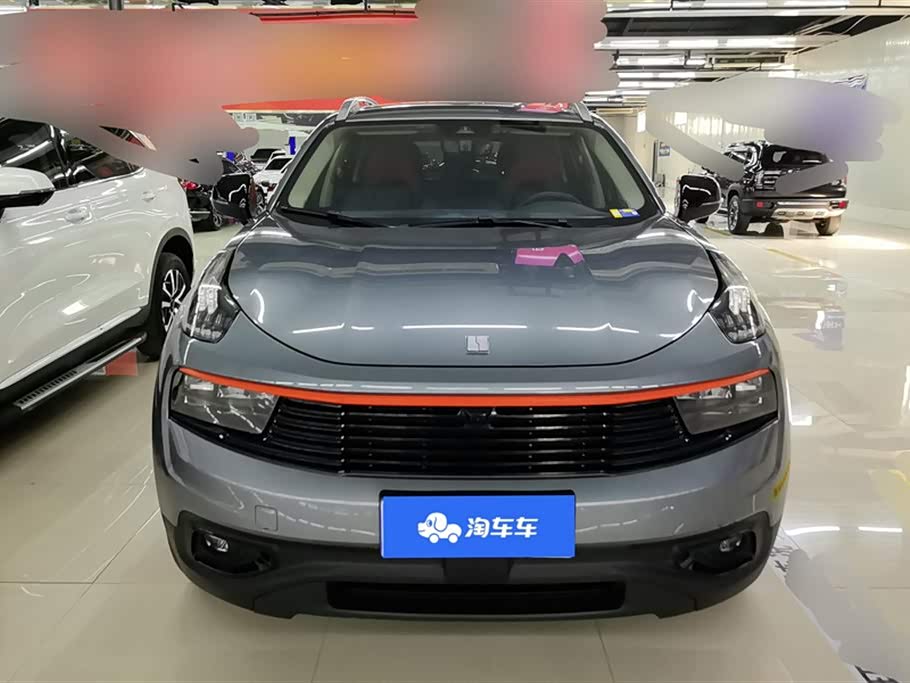 Lynk & Co 01