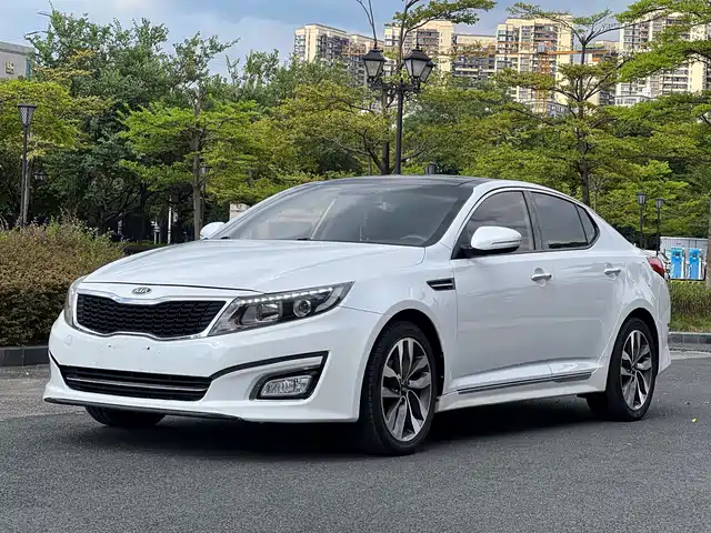 Kia K5 2014 — купить из Китая под заказ
