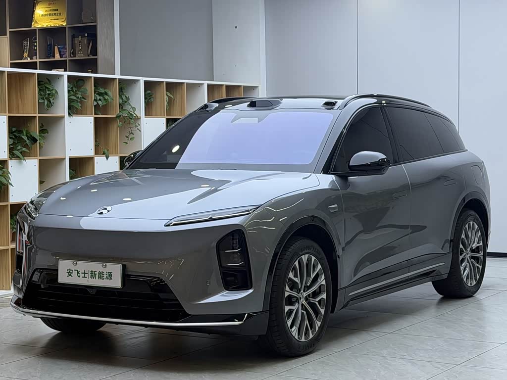 NIO ES6