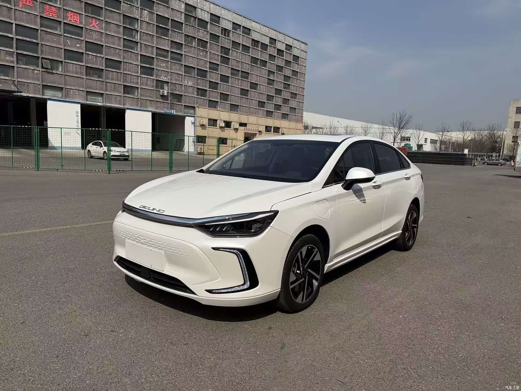 BAIC EU5, 2022 1
