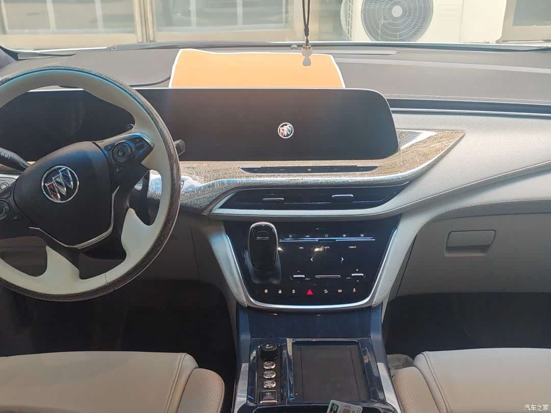 Buick GL8, 2020 10