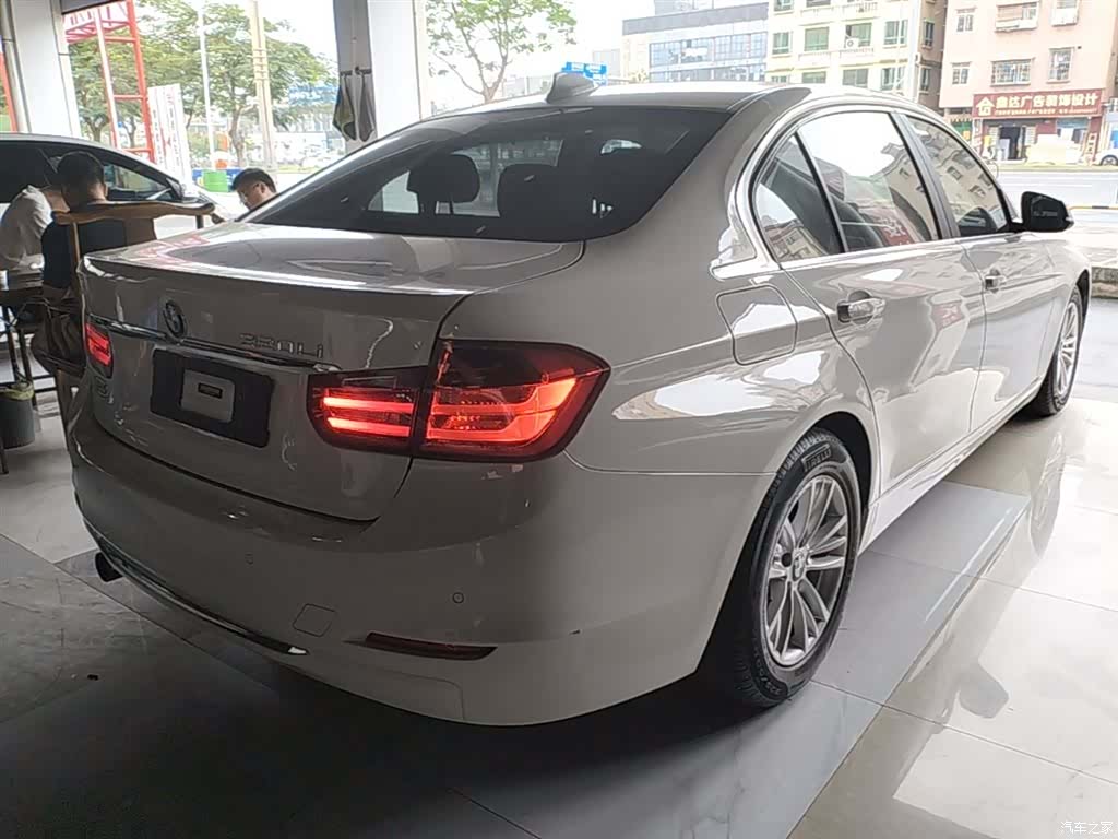 BMW 3 Series, 2015 7