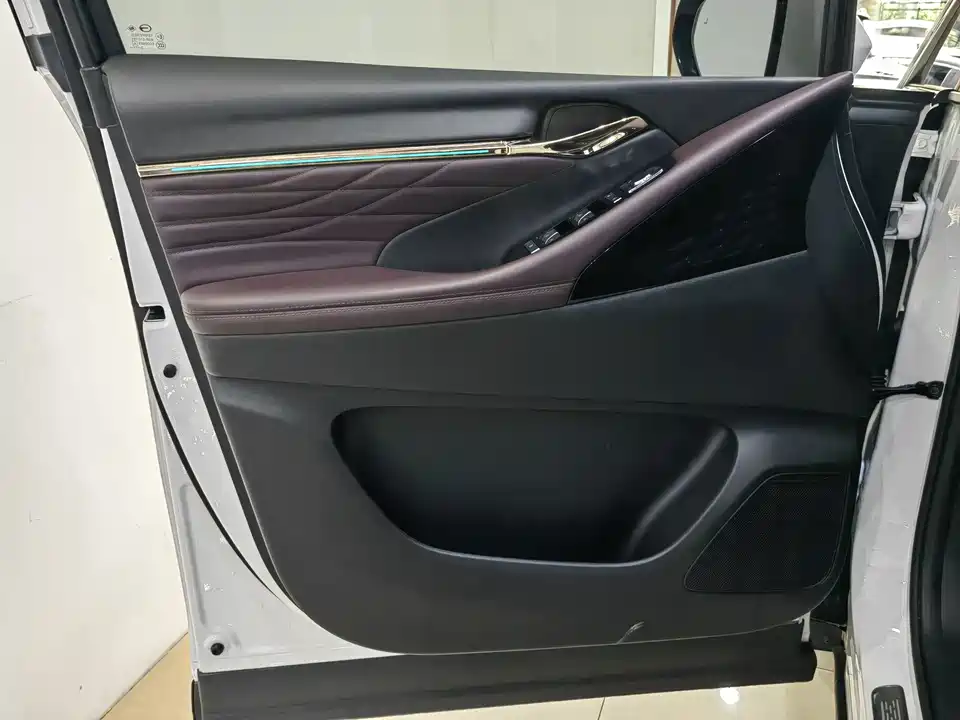 Trumpchi Trumpchi M8