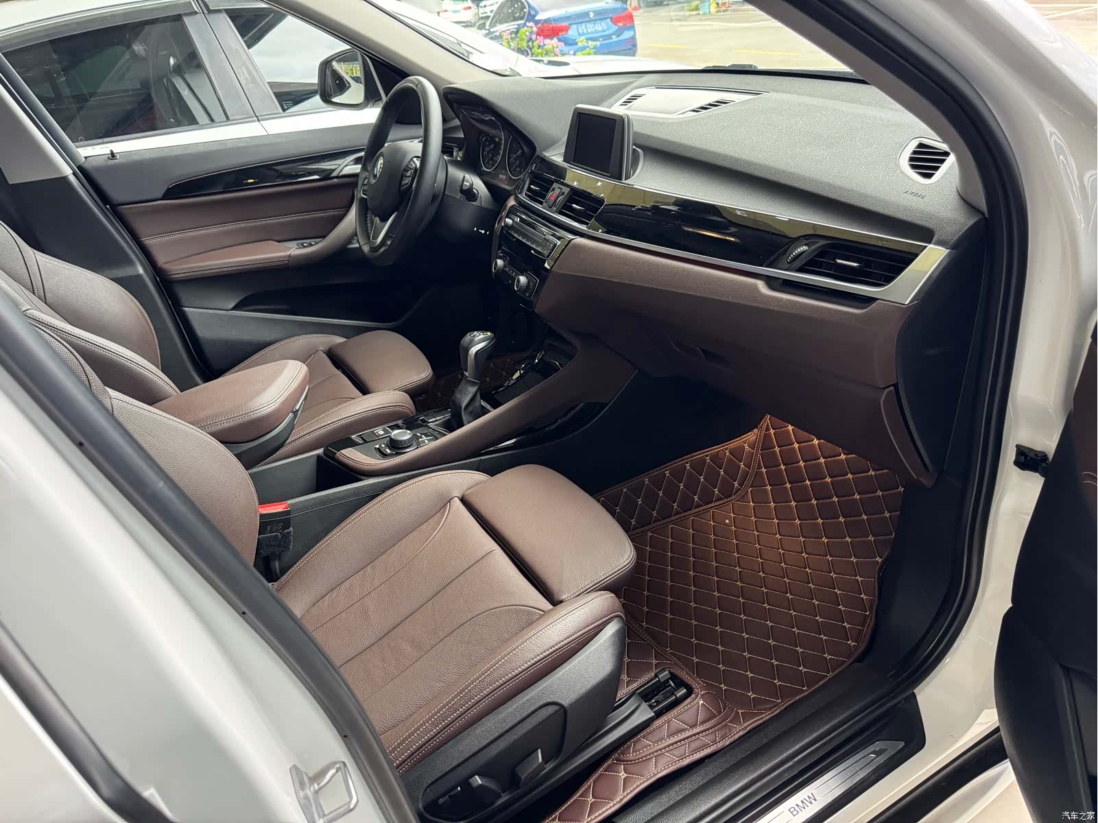 BMW X1, 2018 11