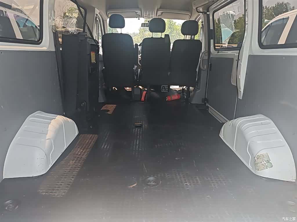 Maxus V80, 2019 19