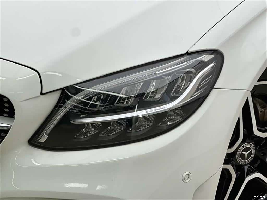 Mercedes-Benz C-Class, 2020 15