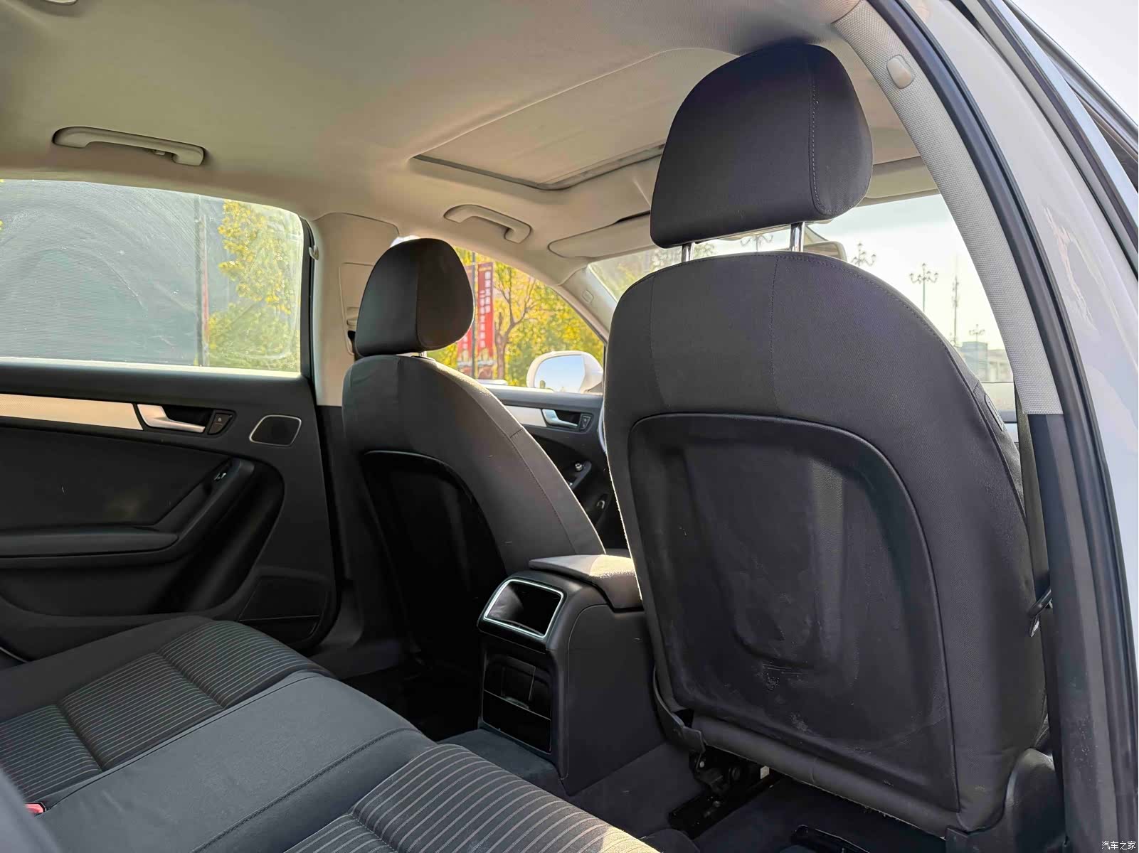 Audi A4L, 2014 16