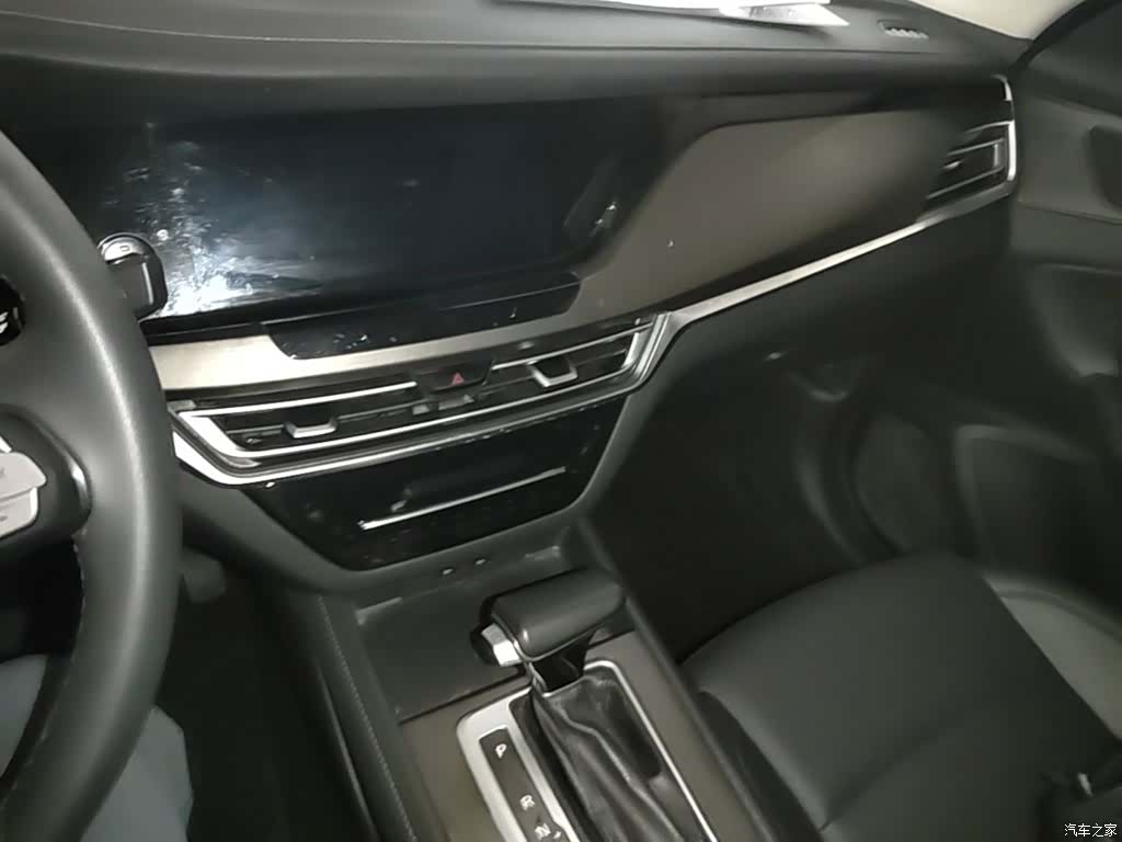 Changan CS35, 2020 13