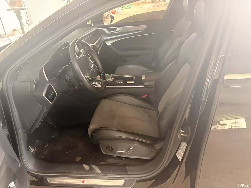Audi A6L, 2024 3