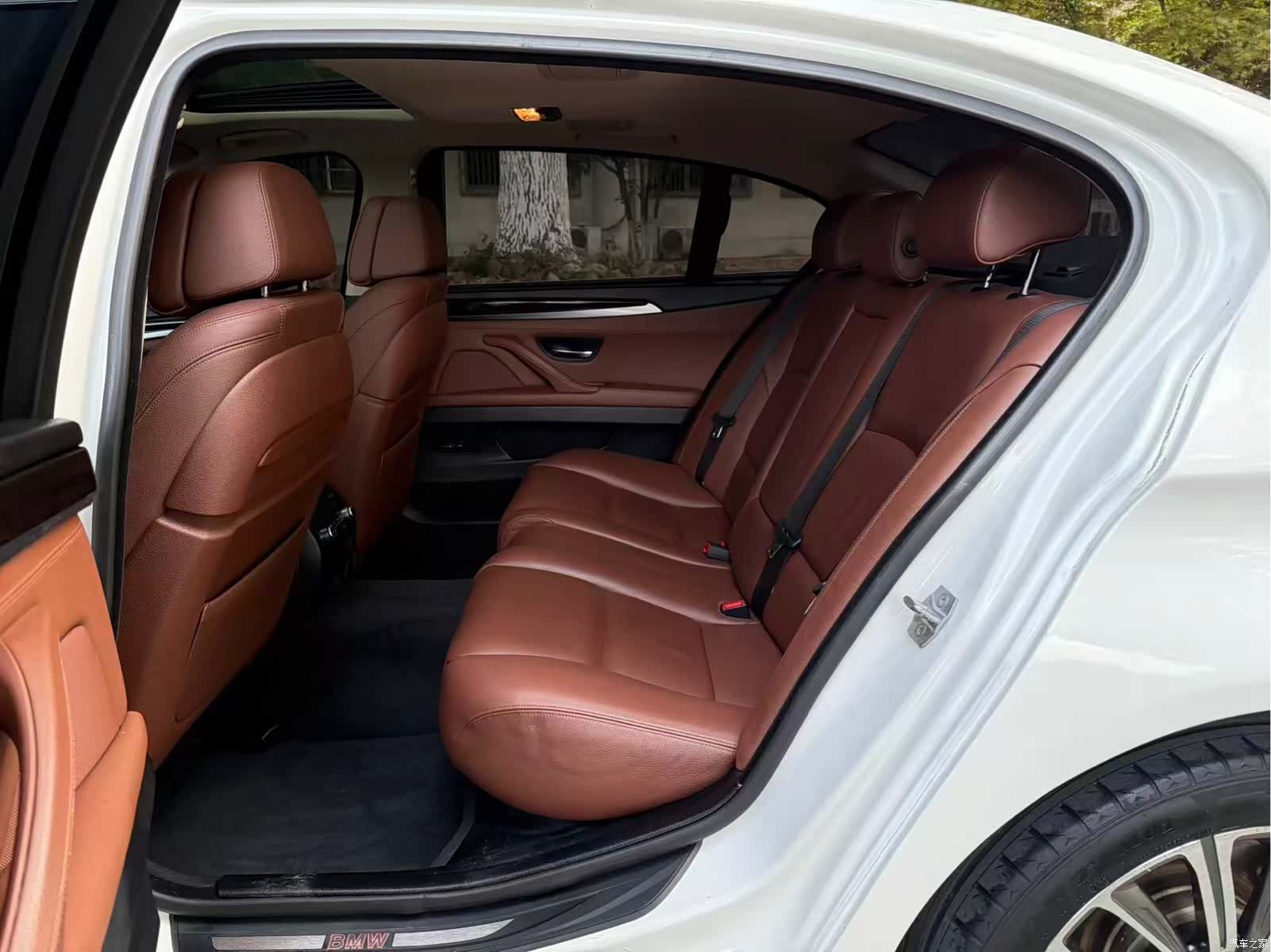 BMW 5 Series, 2015 30
