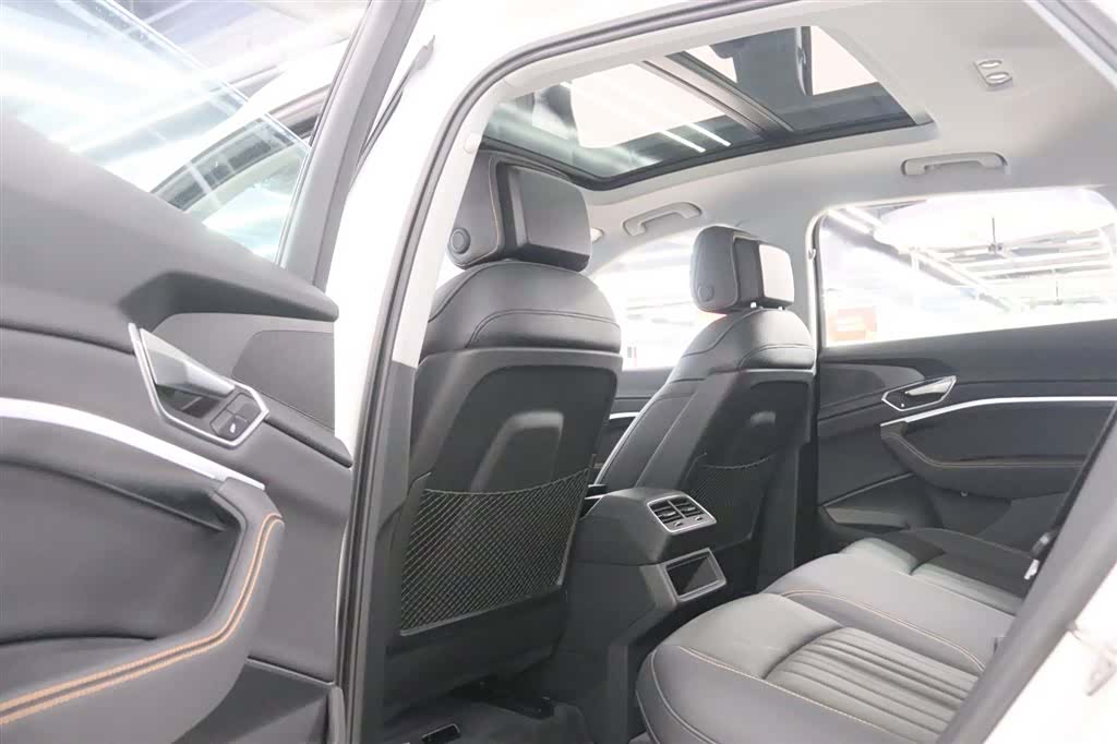 Audi e-tron, 2025 16