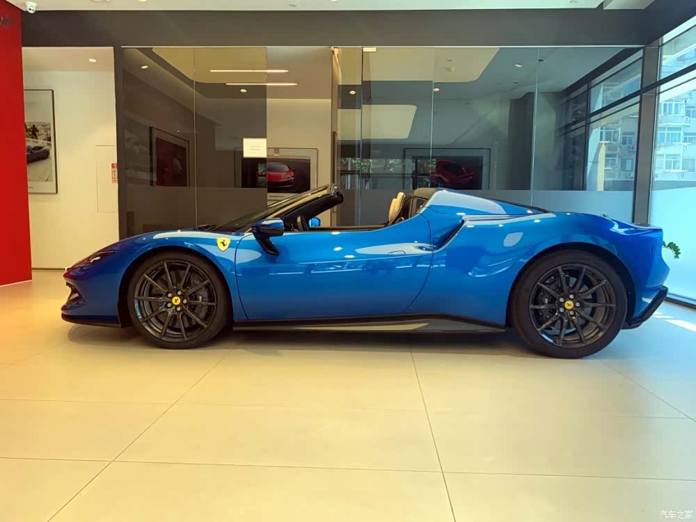 Ferrari 296, 2025 9