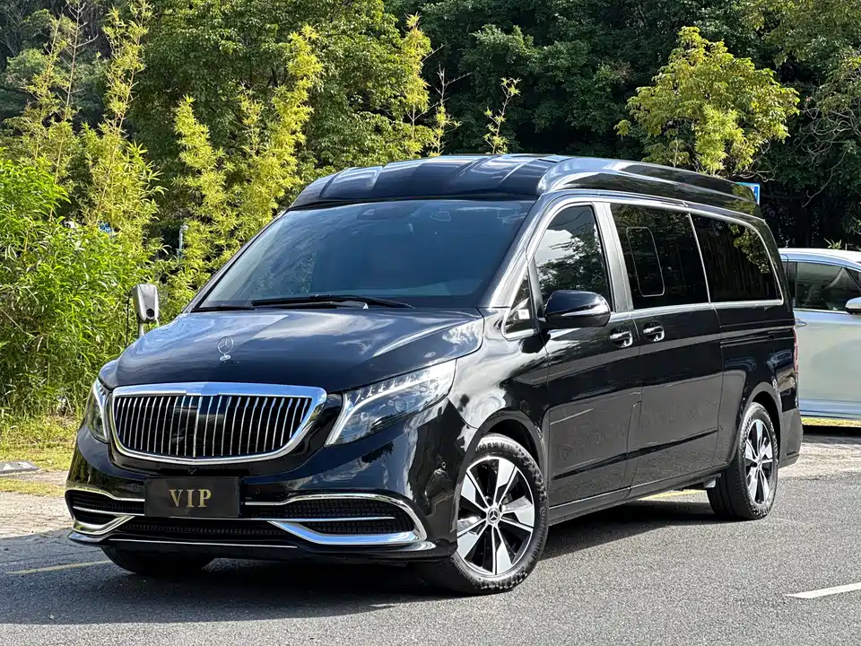 Mercedes-Benz V-class