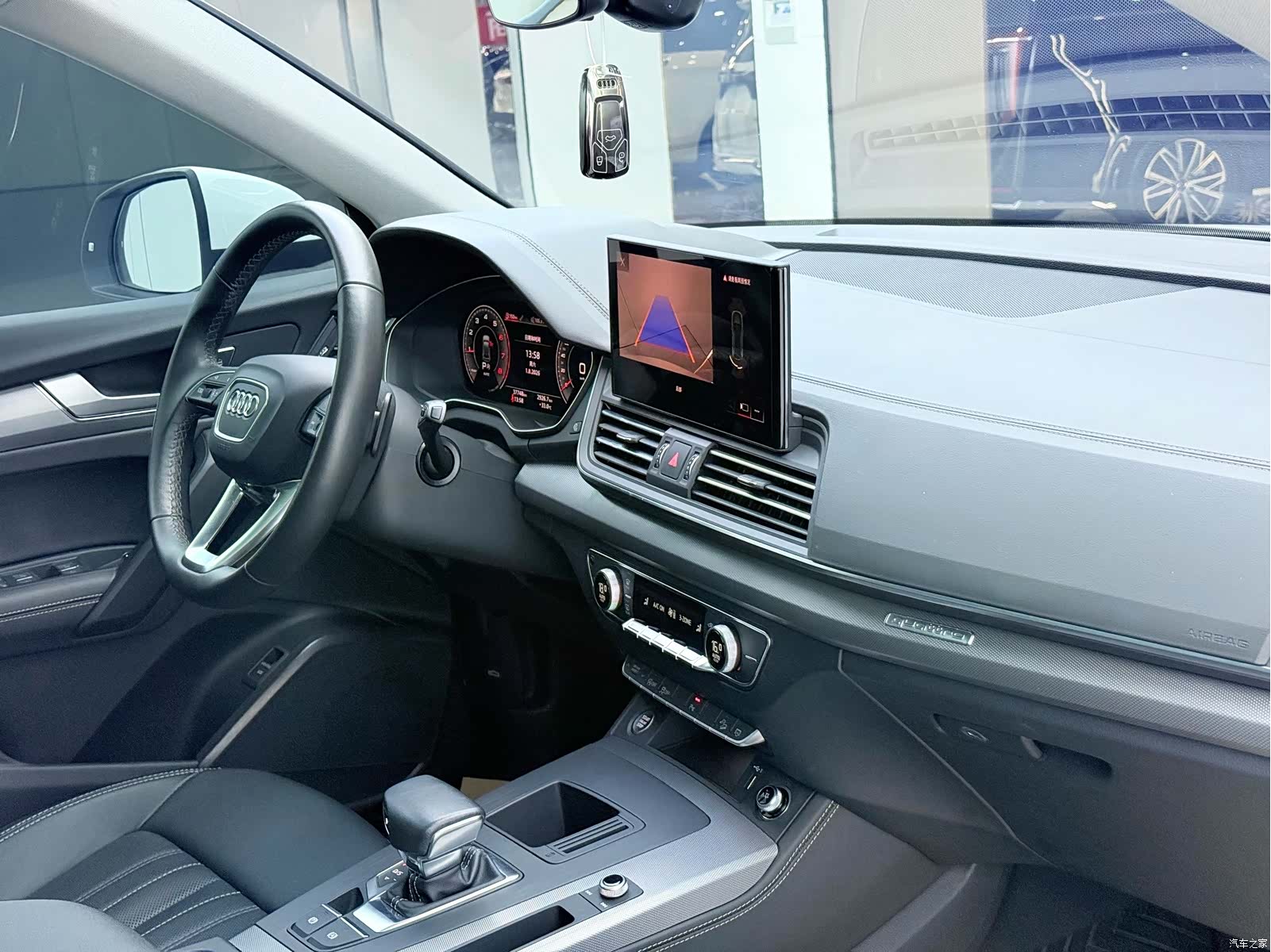 Audi Q5L, 2024 6