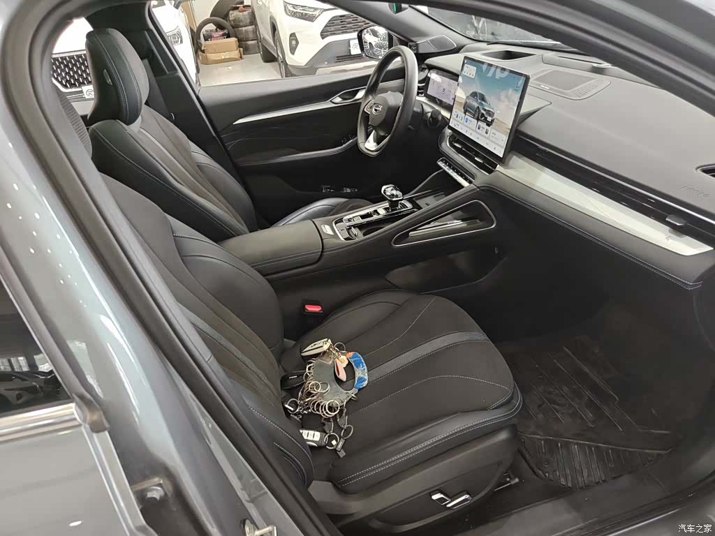 Geely Preface, 2025 11