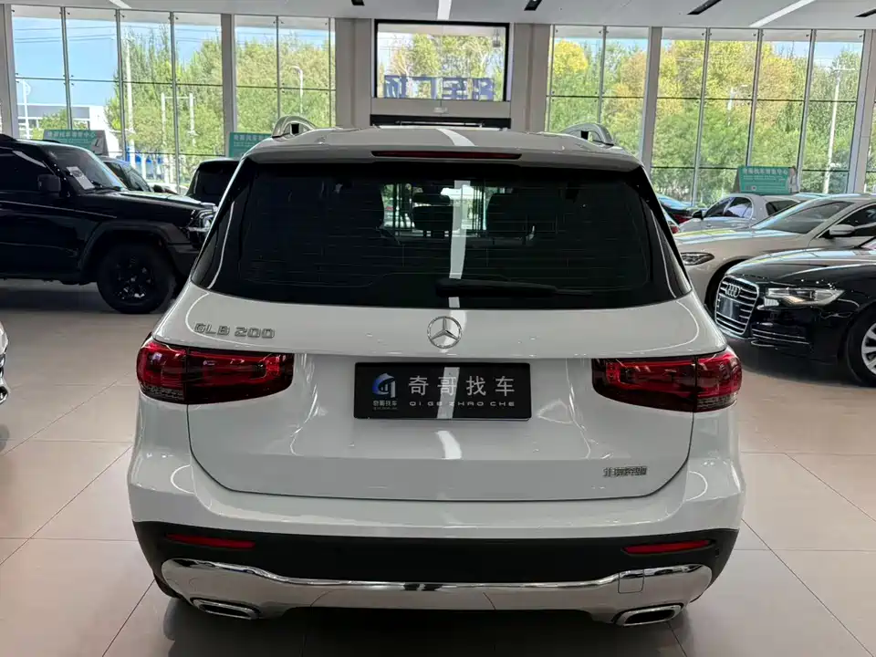 Mercedes-Benz GLB