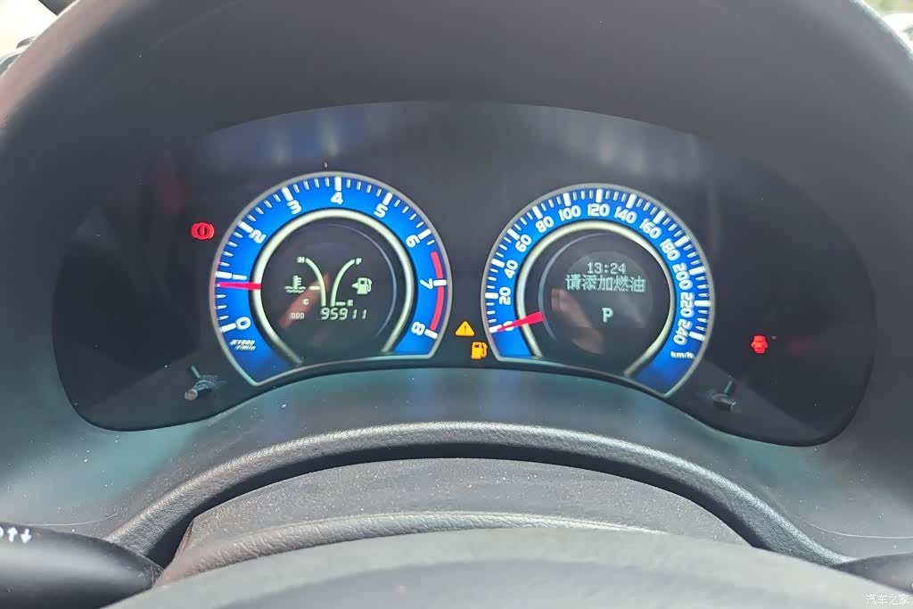 BYD L3, 2015 14