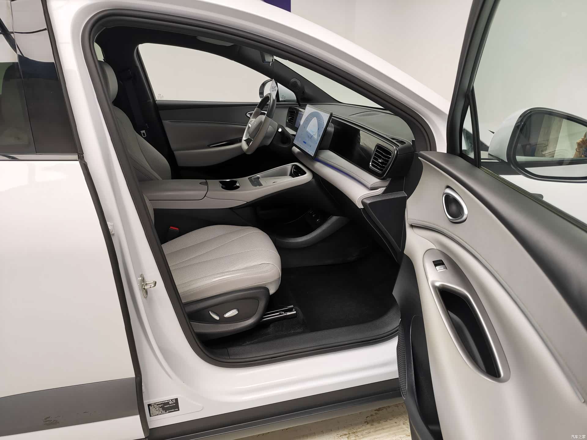BYD HiAce, 2025 10