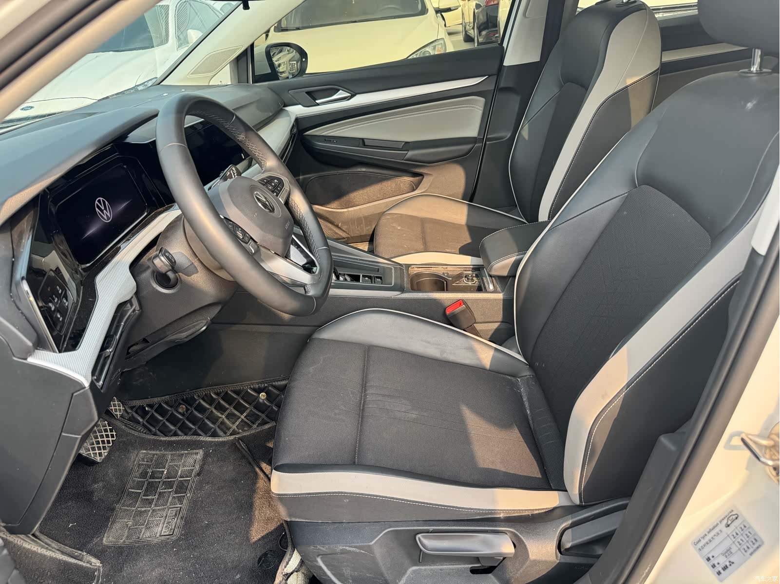 Volkswagen Golf, 2022 6