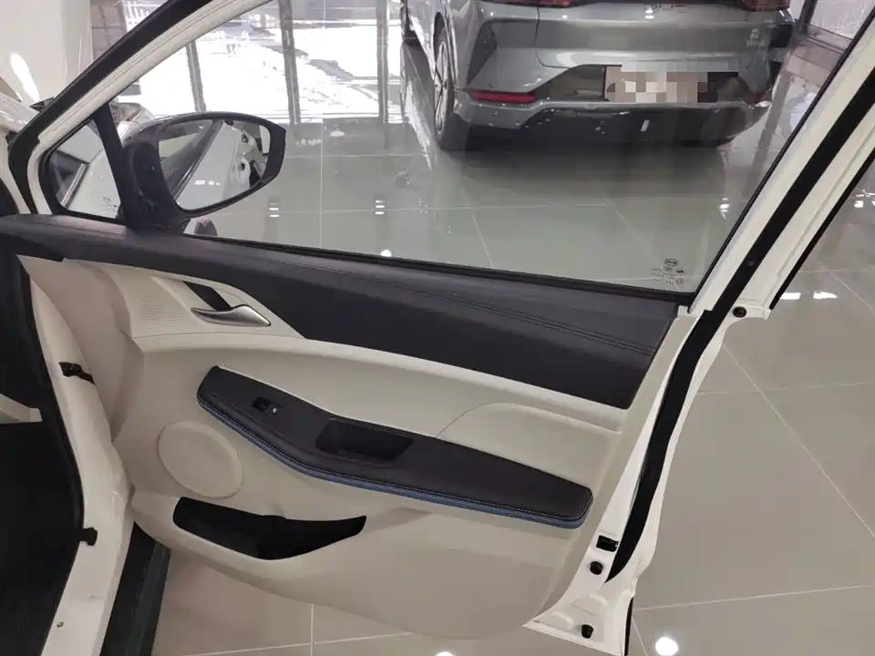 BYD Yuan Pro BYD Yuan Pro