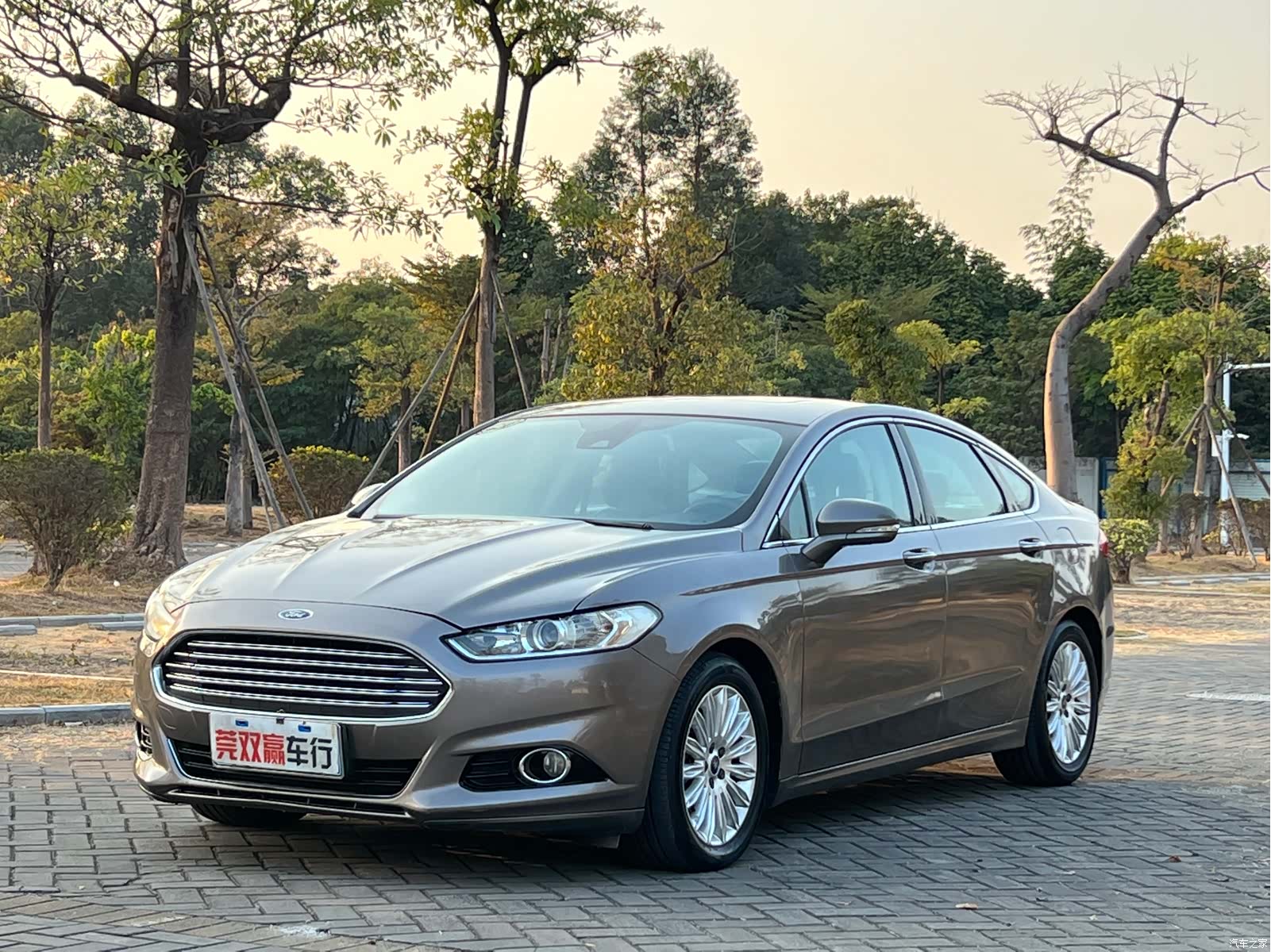 Ford Mondeo, 2014 1