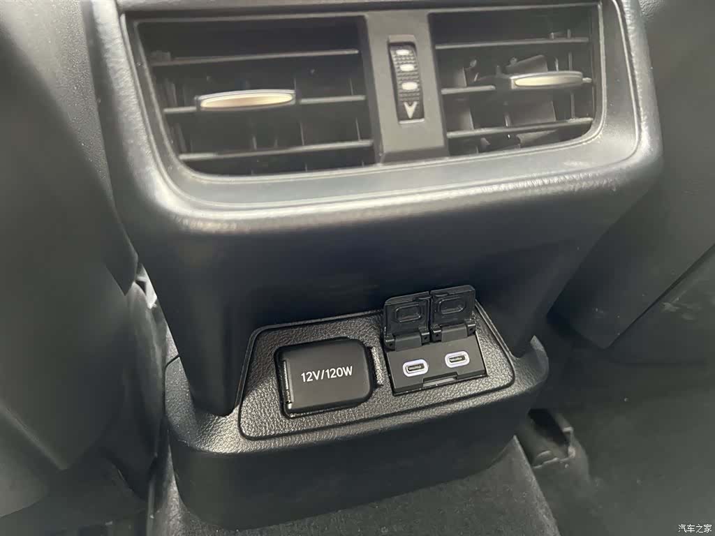 Lexus ES, 2024 12